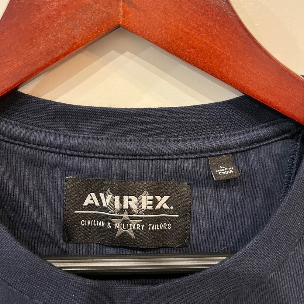 Avirex Embroidered Dark Blue Tee with Logo
NWOT - Picture 6 of 11